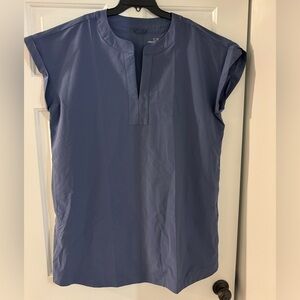 Vineyards Vines Harbor Women Dress
Never worn size didn’t fit.